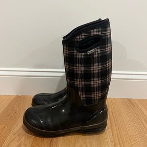 Women’s Bog boots size 10